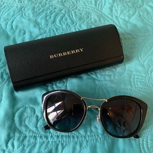 Burberry sunglasses